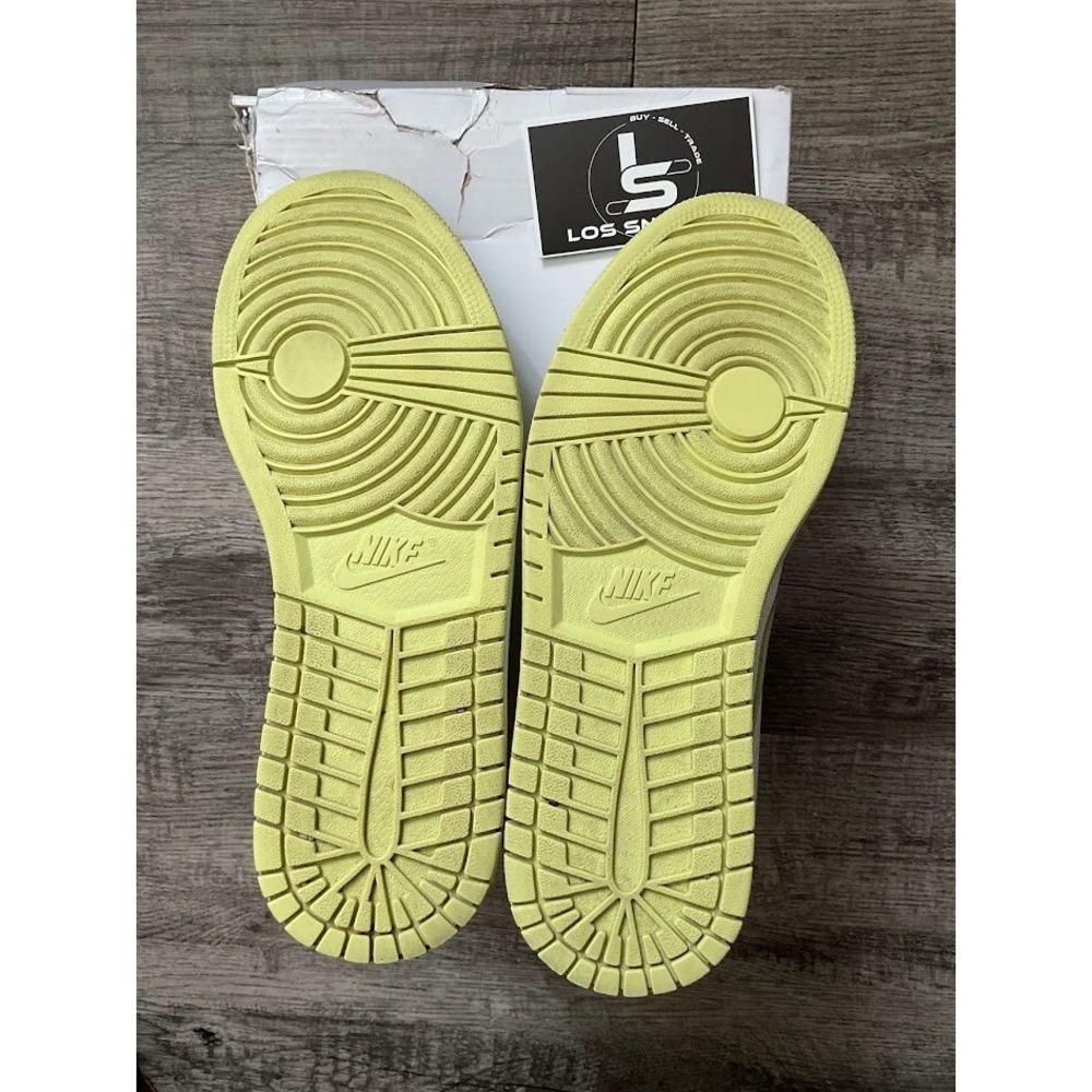 Size 10W -‎ Air Jordan 1 Low Limelight W(DH9619-103) - Picture 5 of 5